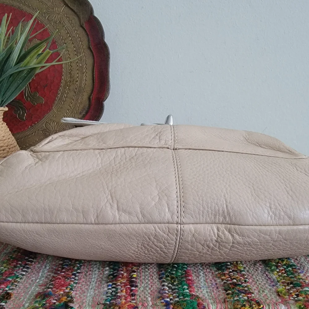 Coach Cream Leather Shoulder Bag Convertible Purse